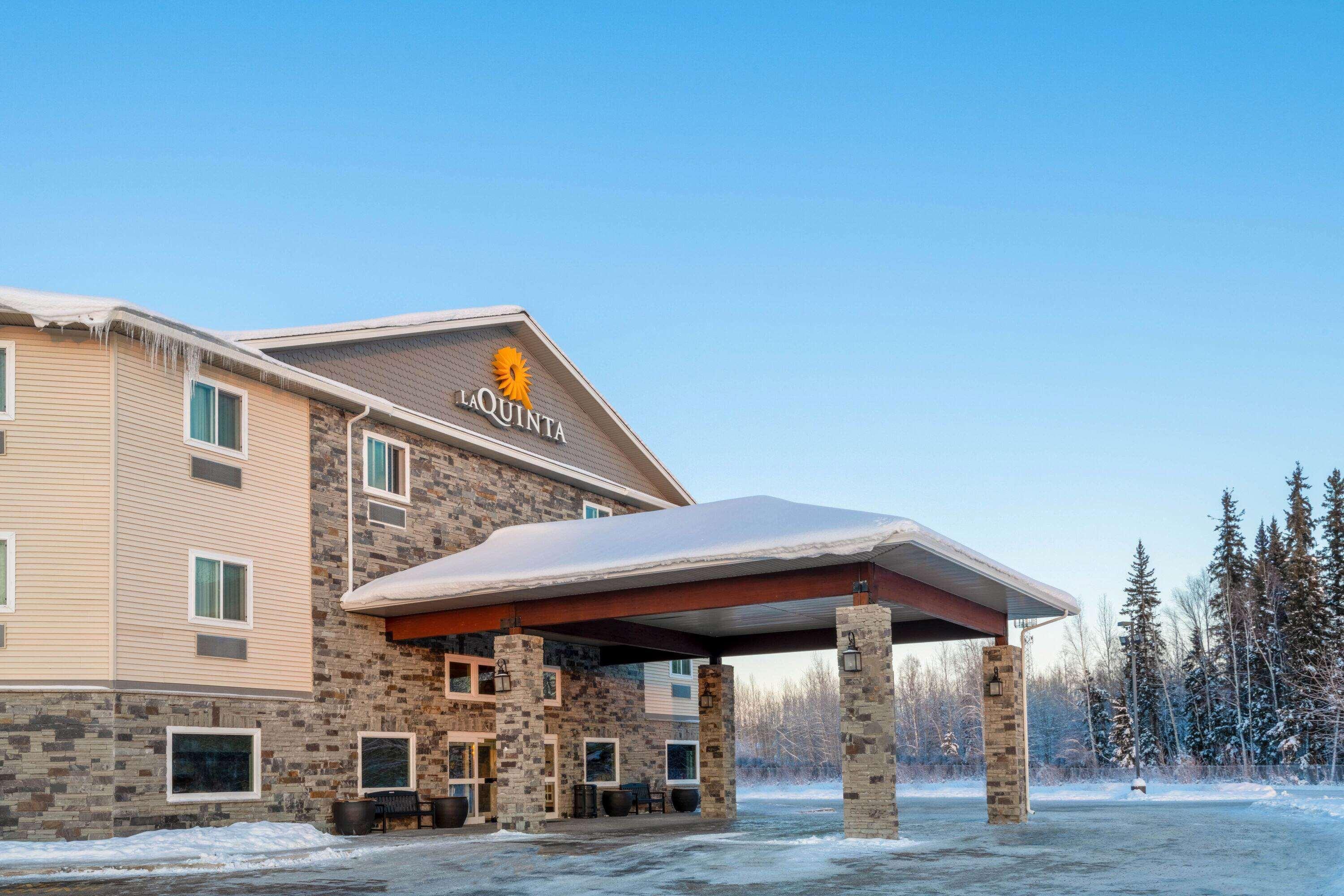 La Quinta By Wyndham Fairbanks Airport Hotel Exterior foto