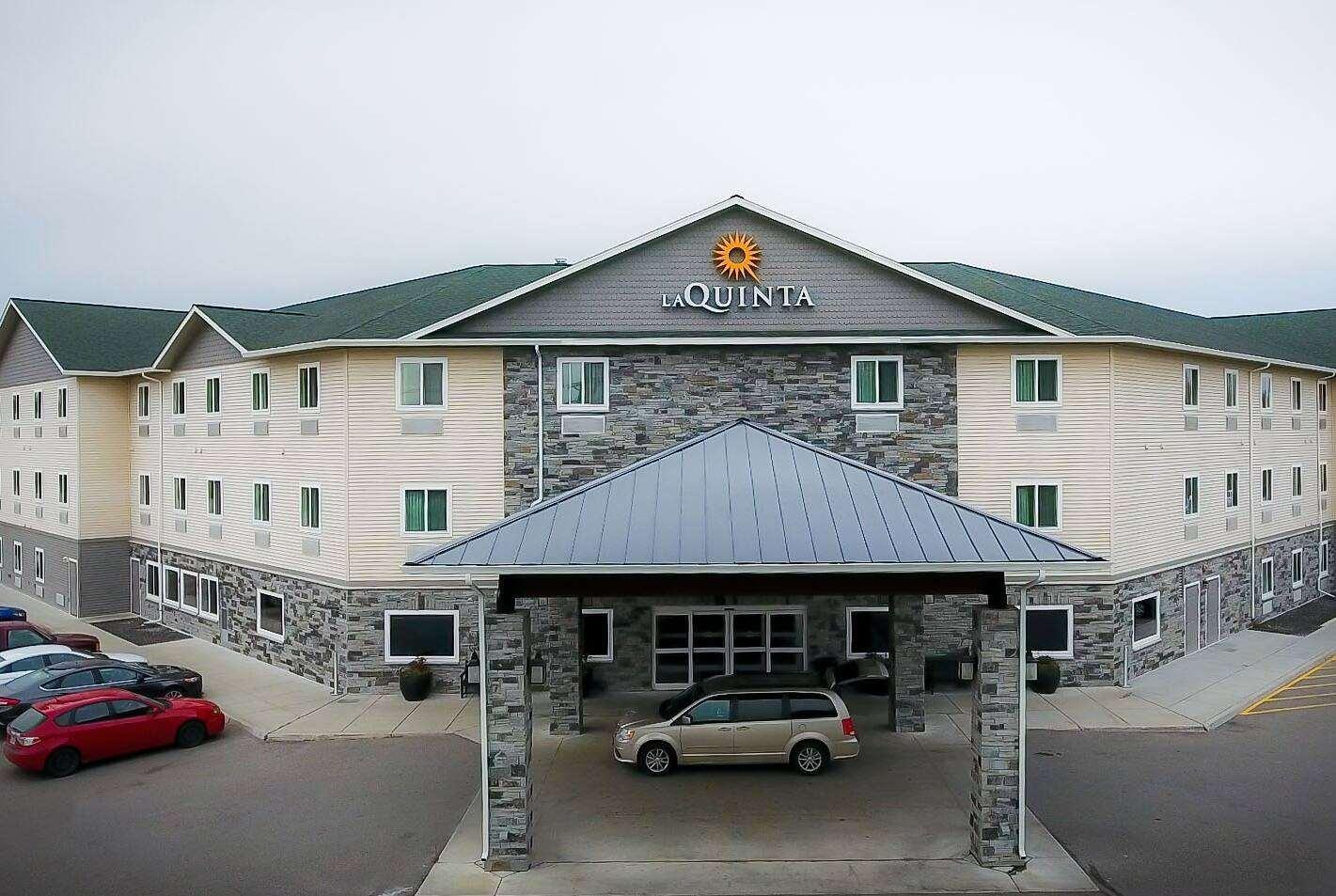 La Quinta By Wyndham Fairbanks Airport Hotel Exterior foto